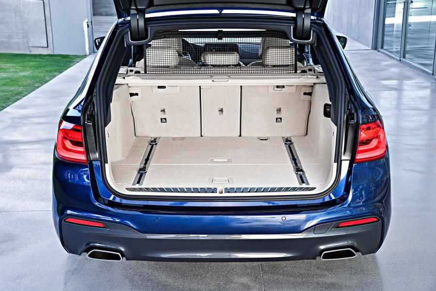 Багажник BMW 530d xDrive Touring M Sport 2017 года  (WW) (фото 58 из 78)